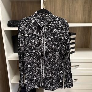 INC international concept Black Floral Button-Up Shirt with White Piping